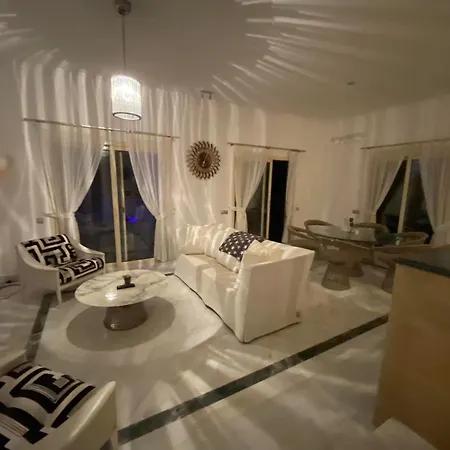Villa Beach Neo Chorio
